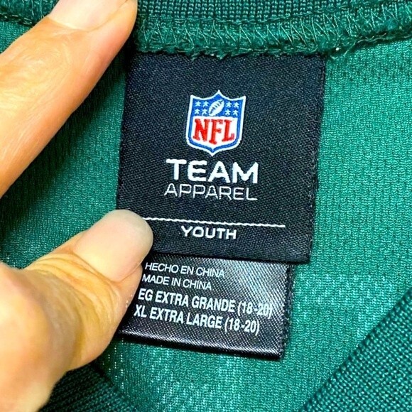 New York Jets #15 NFL Football Jersey (YOUTH) - Picture 4 of 4